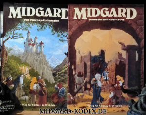 Die beiden Publikationen für MIDGARD 2 - "Das Fatasy-Rollenspiel" und "Schlüssel zum Abenteuer" stehen nebeneinander in einem Bücherregal.